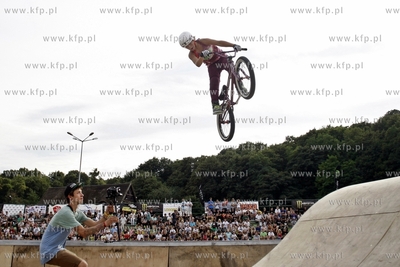 Gdansk. Plac Zebran Ludowych. Baltic Games -  Festival...