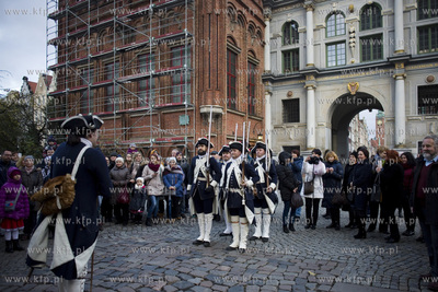 Gdańsk. Plac między Złotą Bramąi Katownią. Historyczna...