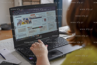 Nauka on-line w domu w czasie epidemi koronowirusa...