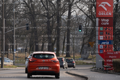 Wrost cen paliw na stacjach benzynowych po ataku USA...
