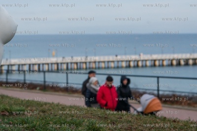 Tajemnicza instalacja przy Promenadzie Królowej Marysieńki...