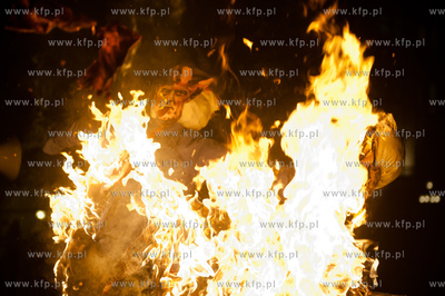 Gdansk. Dzien Gniewu. Manifestacja pod haslem 5 X NIE...