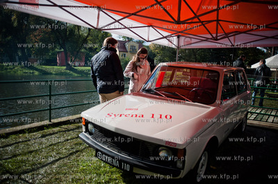 Gdansk Oliwa. Kuznia Wodna. Impreza pt. Pokaz Aut 2012.
Nz...