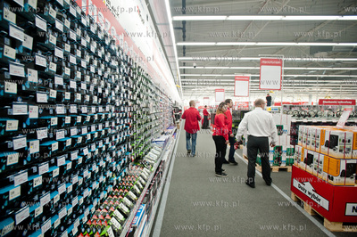 Gdynia. Konferencja prasowa z okazji otwarcia nowego...