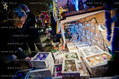 Gdansk. Targ Weglowy. Jarmark Bozonarodzeniowy.
Nz...