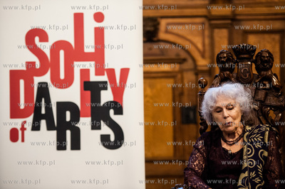 Gdansk. Dwor Artusa. Uroczystosc wreczenia Nagrod Prezydenta...