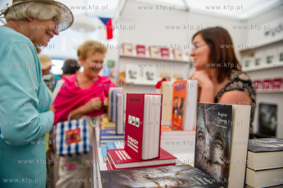 Plac Przyjaciol Sopotu. Festiwal Literacki Sopot. Targi...