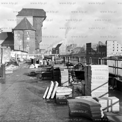 Remont Dlugie Pobrzeza w Gdansku. 
09.01.1973
2styczen73_z.kosycarz_17
Fot....