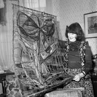 Natalia Piontek , artysta plastyk w swojej pracowni...