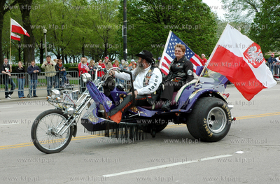 Parada 3-majowa, chicagowskiej Polonii. Nz. parada...