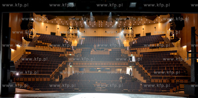 Teatr Muzyczny w Gdyni po modernizacji. 03.09.2013...