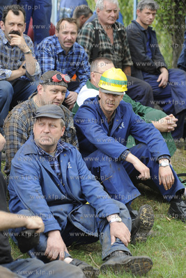 Protest stoczniowcow ze Stoczni Gdynia w związku z...