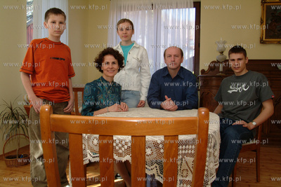 Maciej Plazynski - polityk - z rodzina zona Elzbieta...