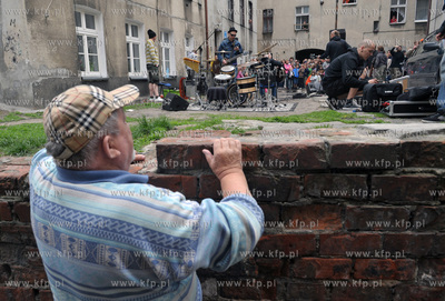 Streetwaves to akcja miejska wyprowadzajaca dzialania...