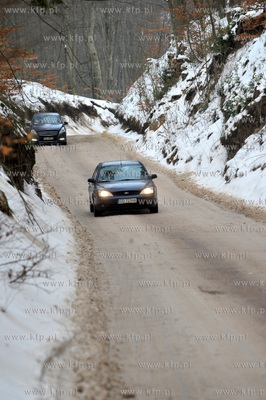 Lesna droga pomiedzy Sulminem na Kaszubach, a Otominem....
