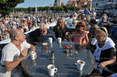 Sopot, Muszla Koncertowa przy Molo. Koncert poswiecony...