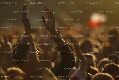 Gdansk. Stocznia. Koncert Zaczelo Sie W Polsce bedacy...