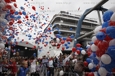 Gdynia. Chrzest promu Stena Spirit, ktory bedzie plywal...