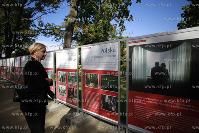 Sopot. Park im Marii i Lecha Kaczynskich. Wystawa pt....