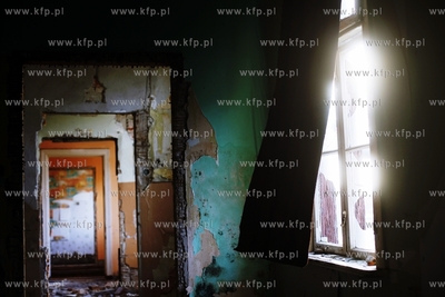 Gdańsk. Rozbiorka budynków mieszkalnych przy ul....