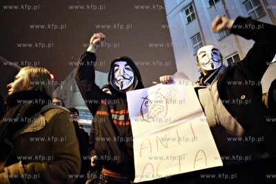 Gdynia, Protest internautow przeciwko podpisaniu przez...