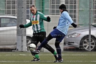 Gdansk. Boisko przy ul. Traugutta.  Noworoczny mecz...