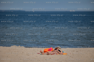 W związku z pożarem hali magazynowej w Nowym Porcie...