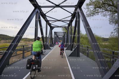 Licząsy 700 metrów most Siekierki - Neur dnitz nad...
