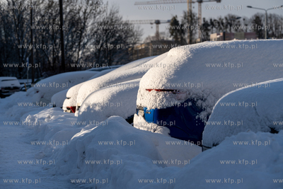 Zima w Gdańsku. Morena. Zaśnieżone samochody. 12.01.2026...