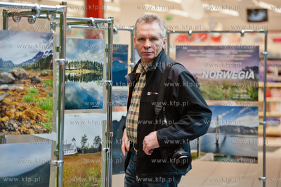 Gdansk. Galeria Przymorze. Wystawa zdjec fotografa...