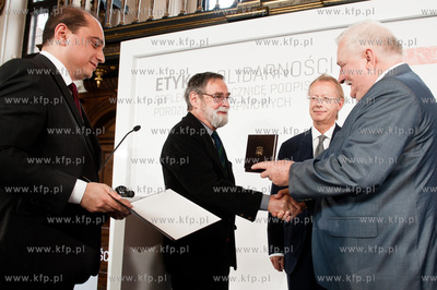 Gdansk. Dwor Artusa. Spotkanie pt Etyka solidarnosci...