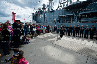 Gdynia. Oksywie. Port Marynarki Wojennej. Uroczystosc...
