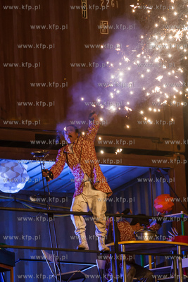 Gdansk. Plac Zebran Ludowych. XIX Miedzynarodowy Festiwal...