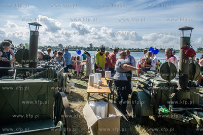 Gdańsk. Wyspa Sobieszewska. Uroczystość wbicia pierwszej...