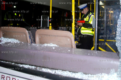 Zderzenie dwoch trolejbusow na ulicy Morskiej w Gdyni,...