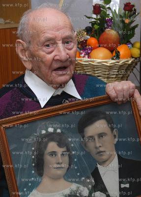 Tadeusz Gorski, ktory konczy 100 lat.
Jubilat, ktory...