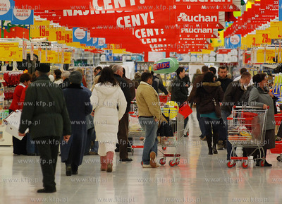 Hipermarket Port Rumia - Centrum Handlowe AUCHAN przy...