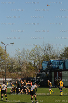 Podczas meczu rugby pomiedzy druzynami Arki Gdynia...