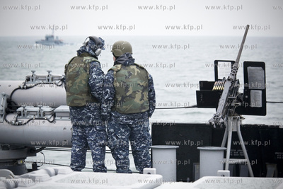 Zatoka Gdanska. Okret Marynarki Wojennej USA, USS RAMAGE...