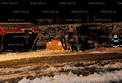 Gdynia. Wypadek na ulicy Wielkopolskiej. Piaskarka...