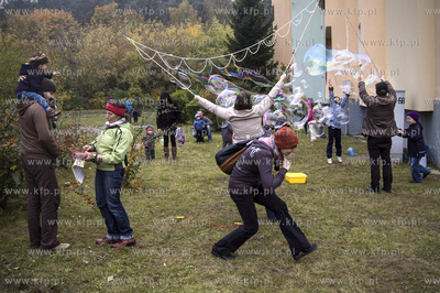 Niedzwiednik, ul. Goralska. Festyn "Wez rodzine swa...