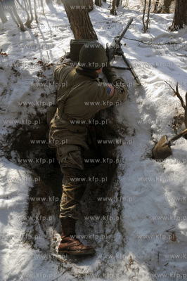 Rekonstrukcja bitwy w Ardenach przygotowana przez Muzeum...