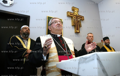 Ekumeniczna kaplice poswięcono na gdanskim stadionie...