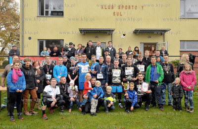 Sulmin (gmina Zukowo). Pierwszy Bieg Sztafetowy Firm...