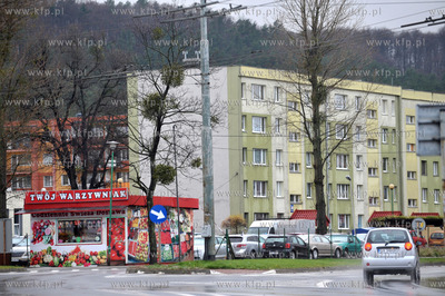 Gdynia Cisowa, ul. Chylonska niedaleko przystanku kolejski...