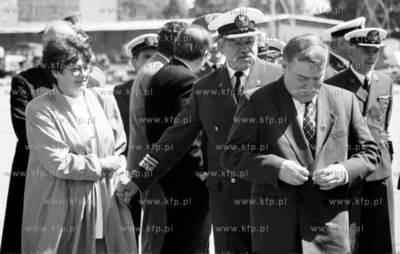 Prezydent Lech Walesa na wodowaniu w Stoczni Marynarki...
