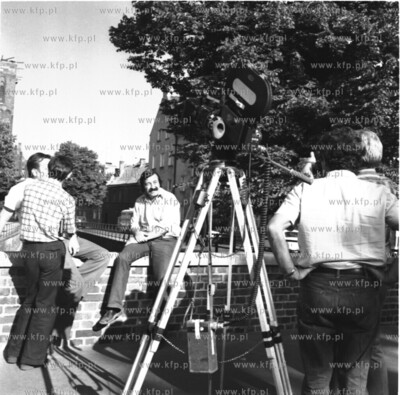 Gunter Grass podczas wizyty w Gdansku udzielal wywiadu...