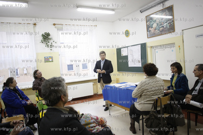 Sopot. Zespol Szkoł nr 3 w Sopocie. Spotkanie z mieszkancami...