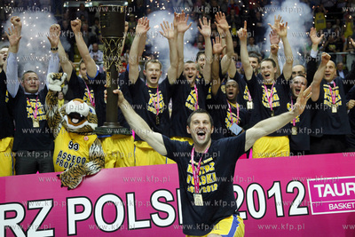 Gdynia. Hala Gdynia. 7 mecz finalowy Tauron Basket...