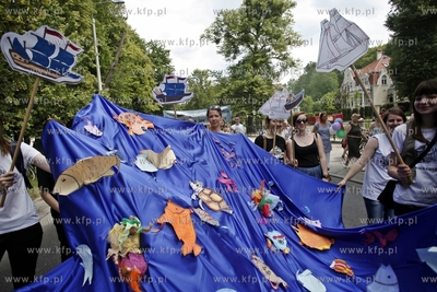 Gdansk. Sobotkowe Swieto Jaskowej Doliny. Nz. uroczysta...